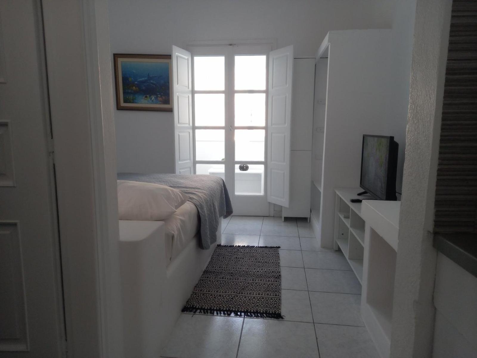 Three Harites Aparthotel Perissa  Phòng bức ảnh
