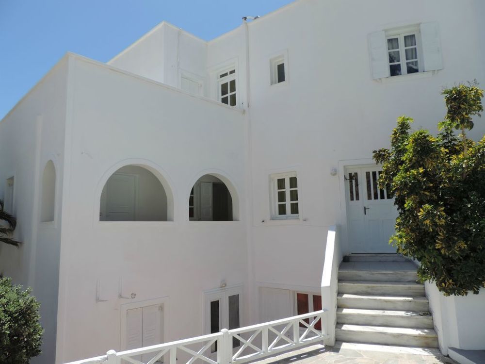 Three Harites Aparthotel Perissa  Ngoại thất bức ảnh